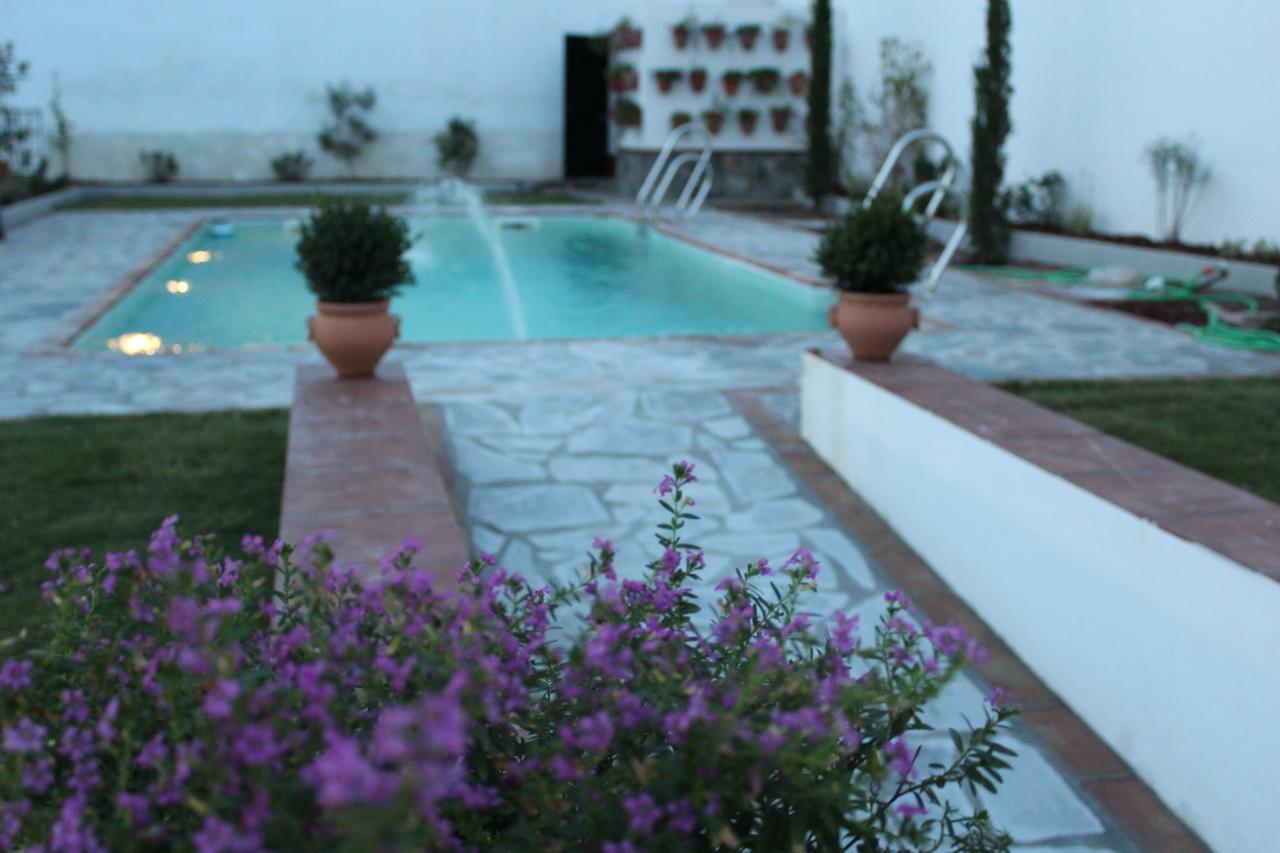 Hotel Entreolivos El Pedroso Kültér fotó