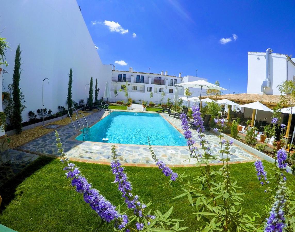 Hotel Entreolivos El Pedroso Kültér fotó